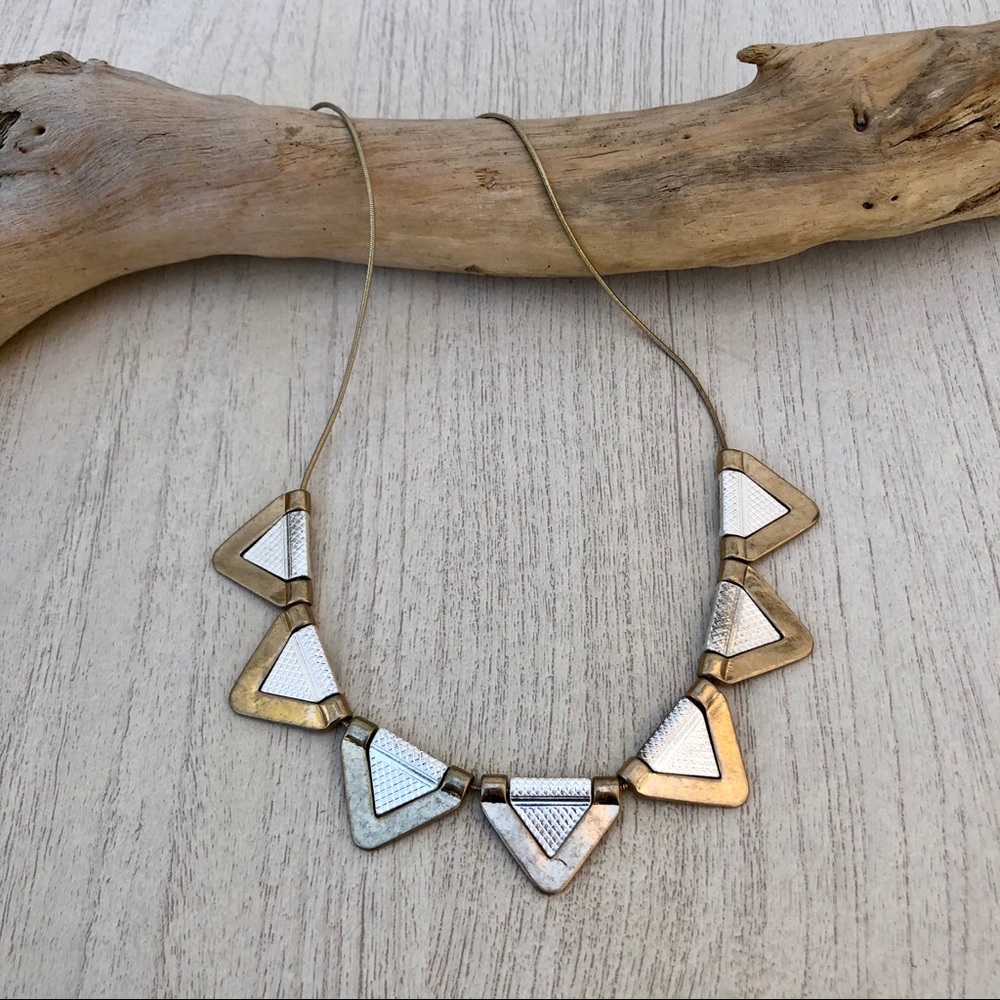 LOFT Triangular Metal Necklace - Picture 2 of 9